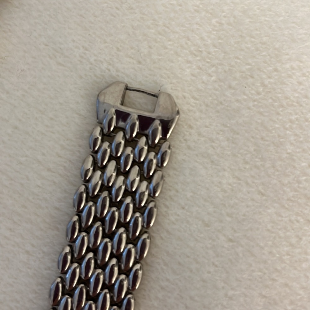 CHANEL Authentic Wrist Watch - Picture 7 of 13
